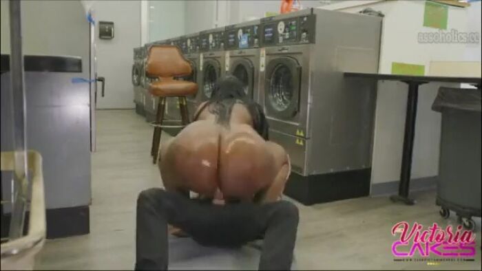 Victoria Cakes Pinky XXX