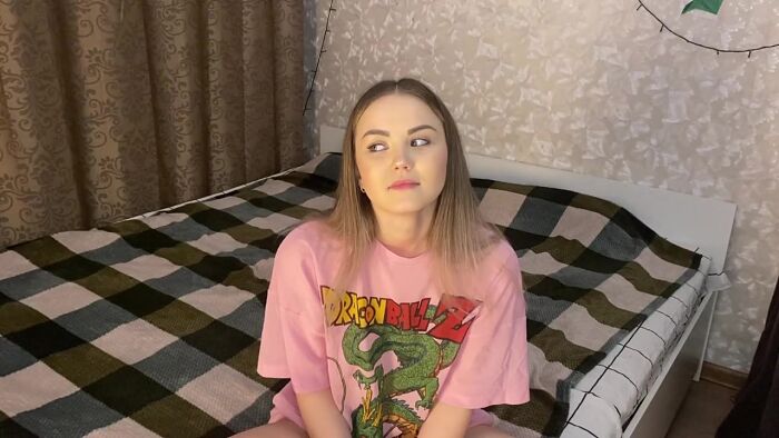 Доболталась