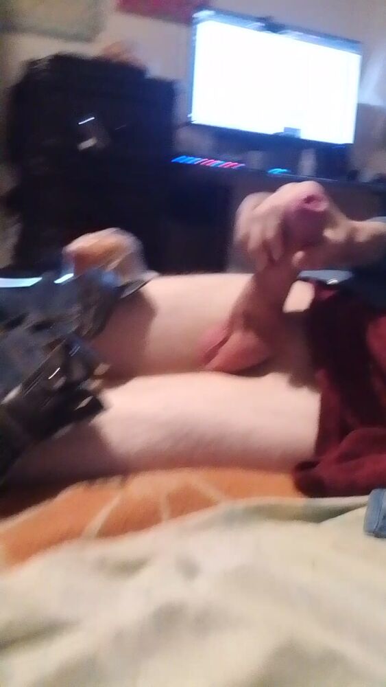 Короткое видео как дрочу