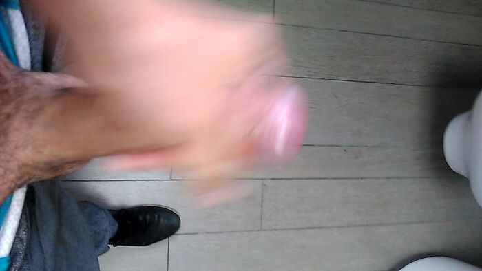 согреваю руки