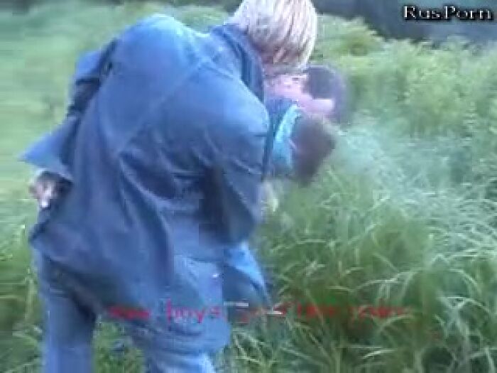 poymali- vzroslogo parnya-i-jestko-ottrahali