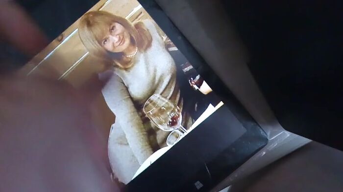 Поклонник дрочит