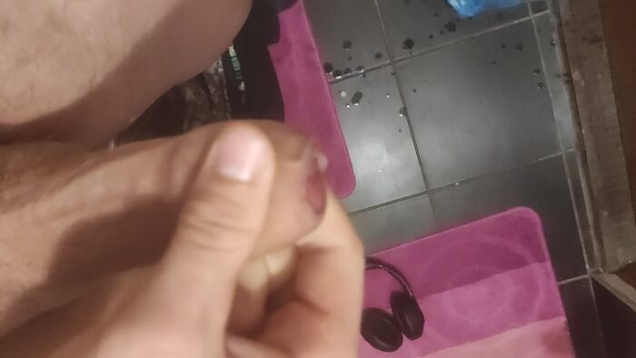 Кончаю так по 3 раза в день