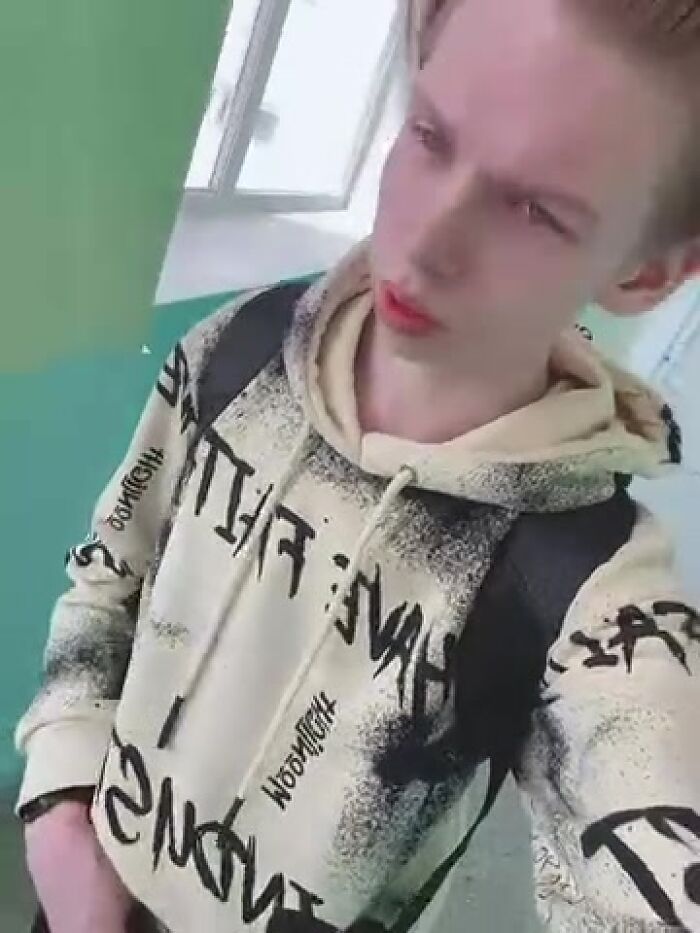 Дрочка в рекреации