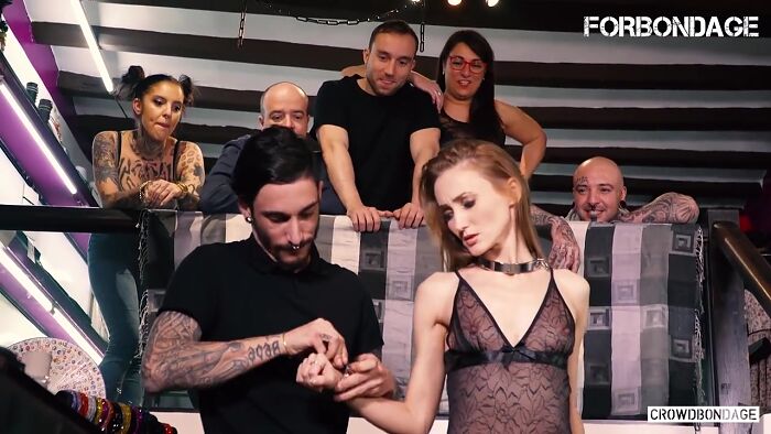 Кира Парватти БДСМ