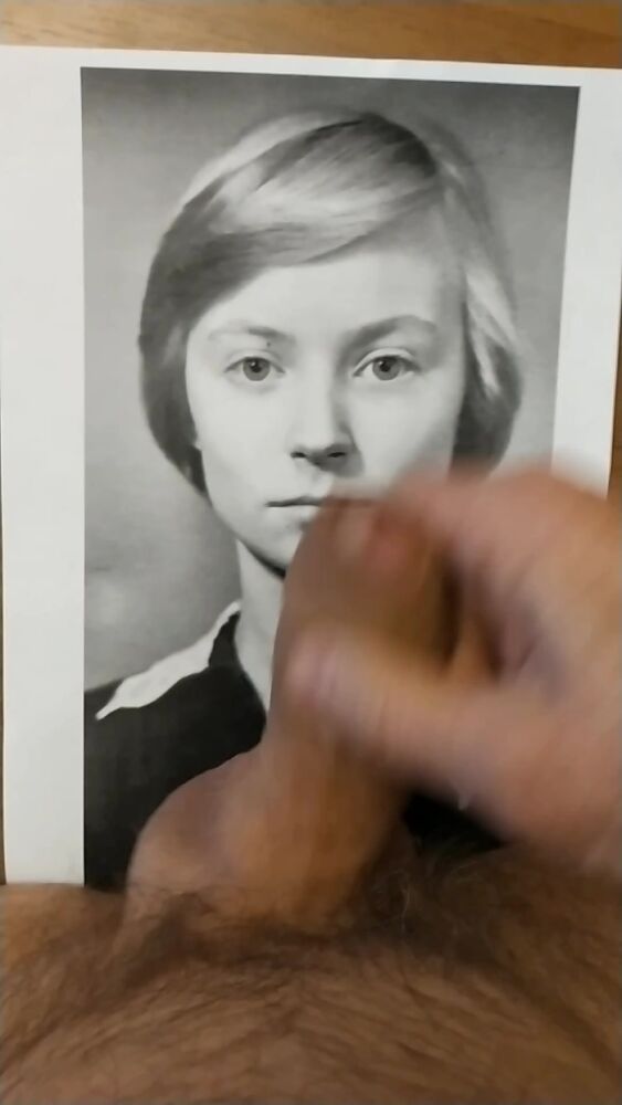 Cumtributeforstudentgirl