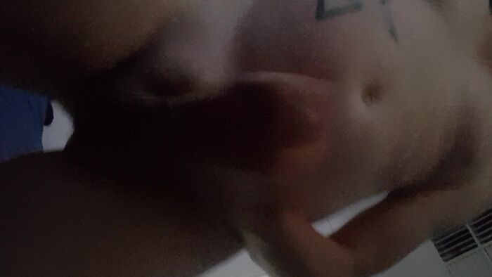 Masturbating/Cum shots