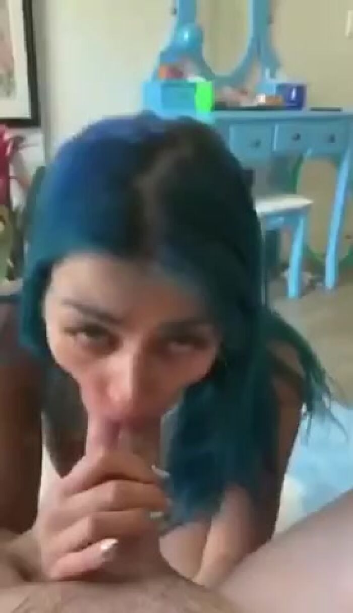 Шикарно відсасує