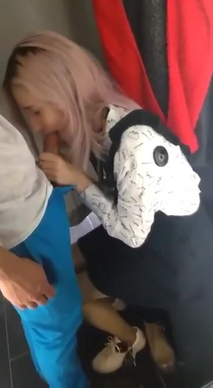 В примерочной