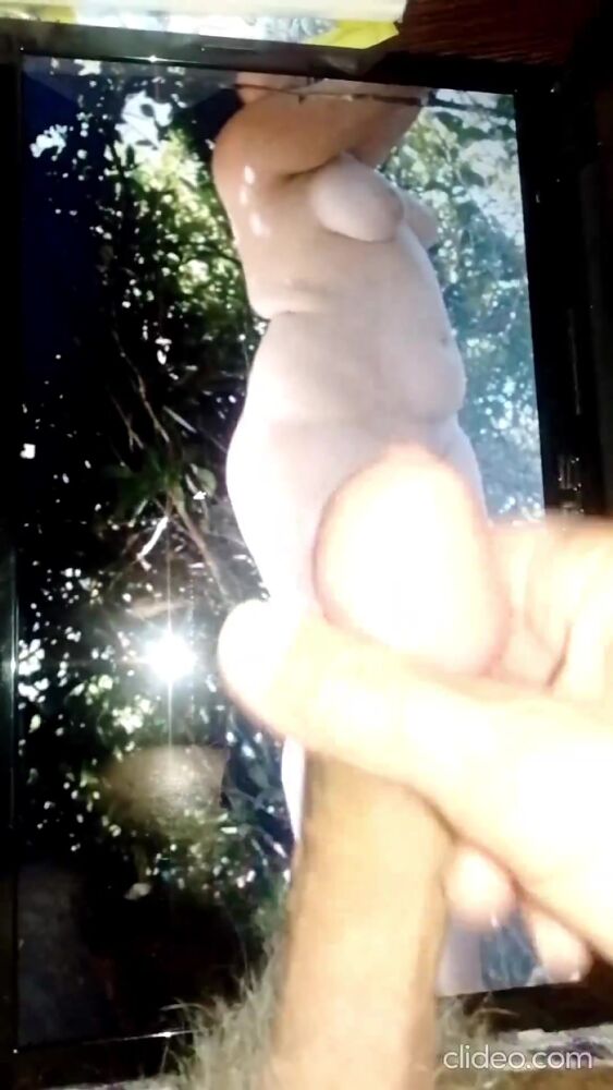 Какая сочная...ммм