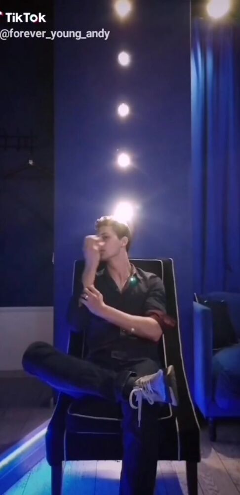 Может поиграем?)