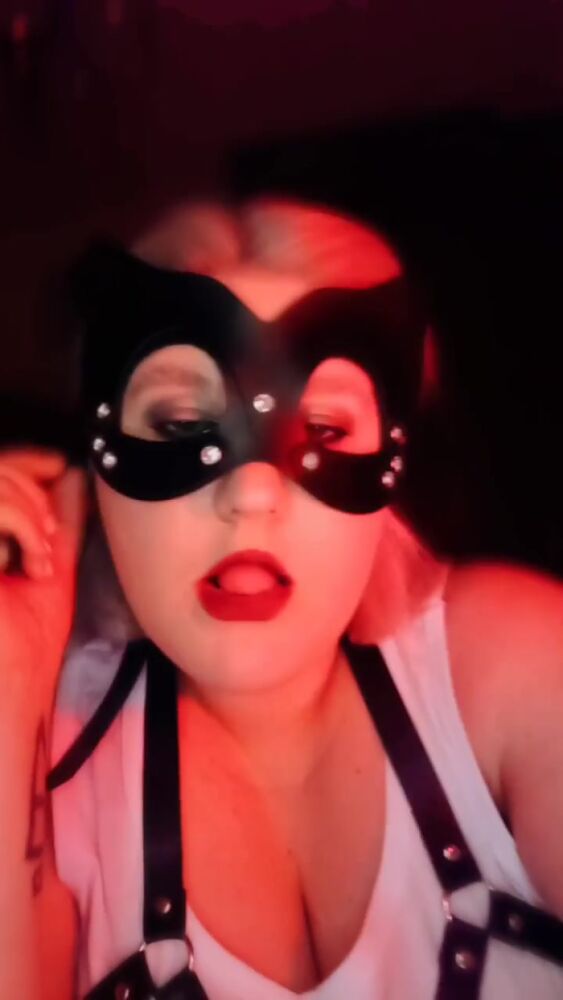 Я ПЛОХАЯ ДЕВОЧКА НАКАЖИ МЕНЯ )