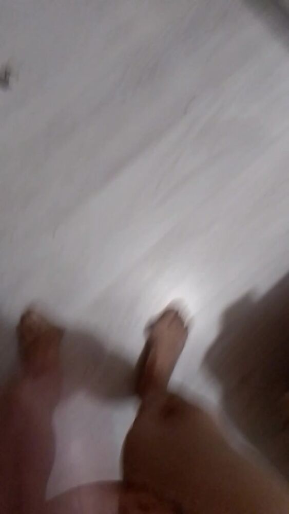 Очень хочу ебатся