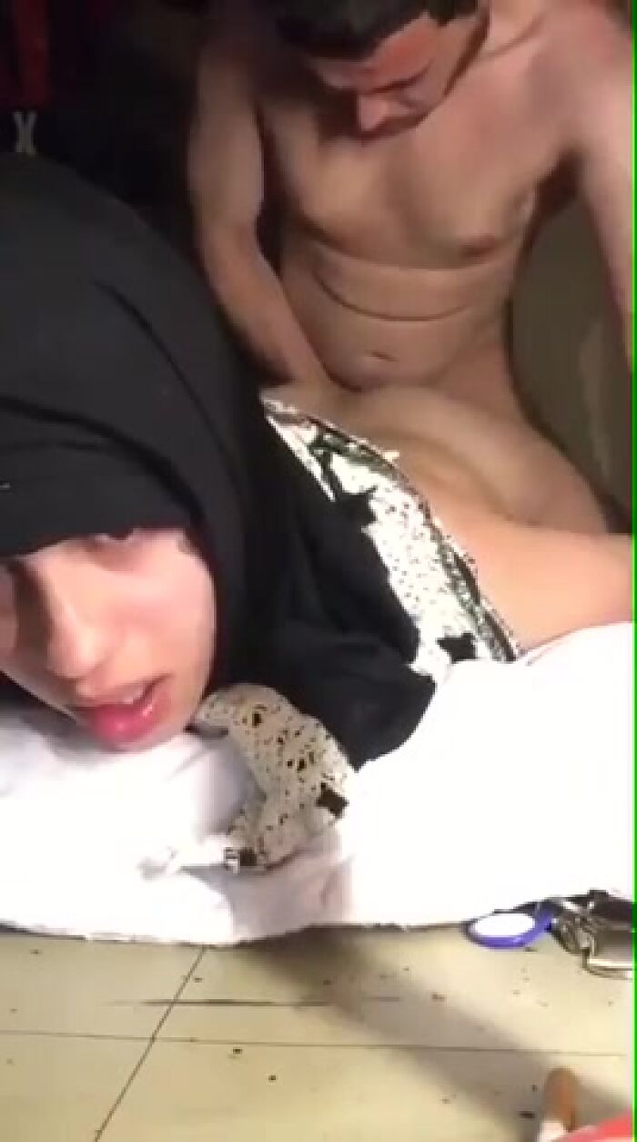 Мусульманку в попу