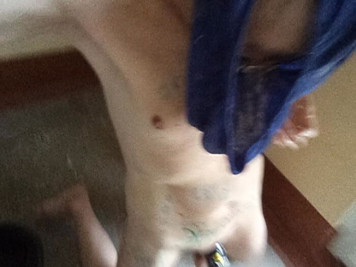 Наказание в подъезде