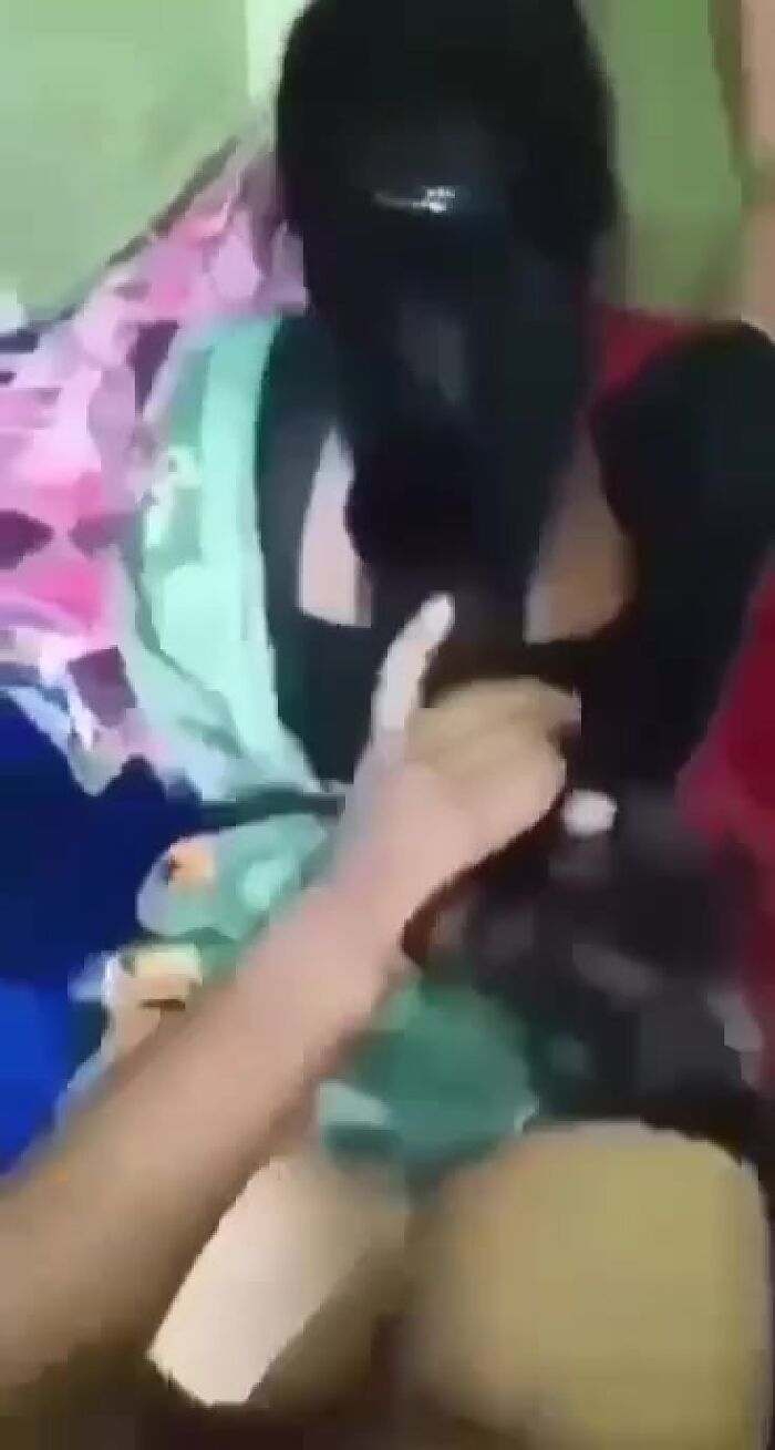 Siisjdjdudjdjdjsjddj