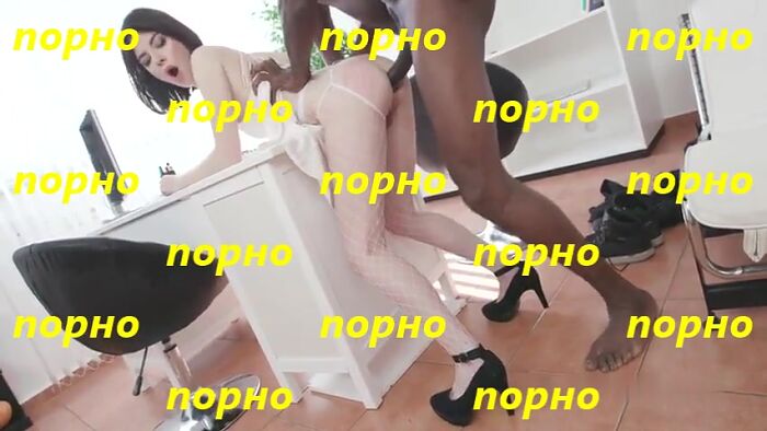 На большом хую