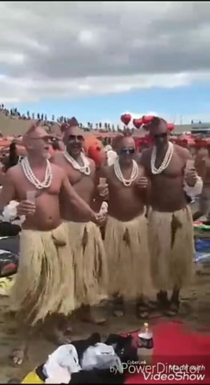 Прикольные парни