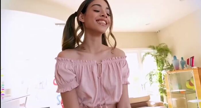 ГУЛИВЕР И ЛИЛИ