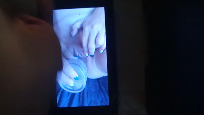 Парень с сайта надрочил.