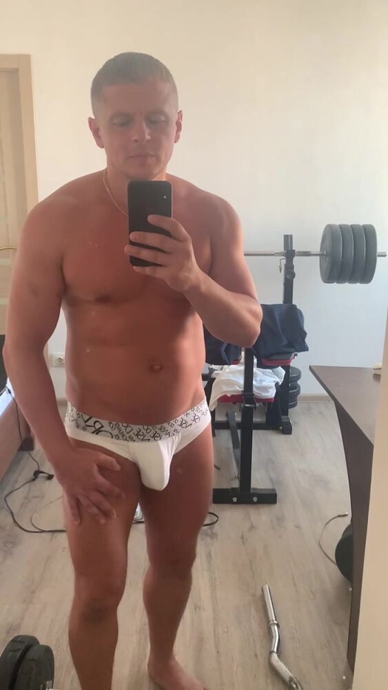 Если есть симпатия - пиши