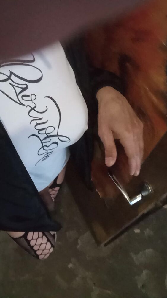 Ищу приключений, хочу сосать