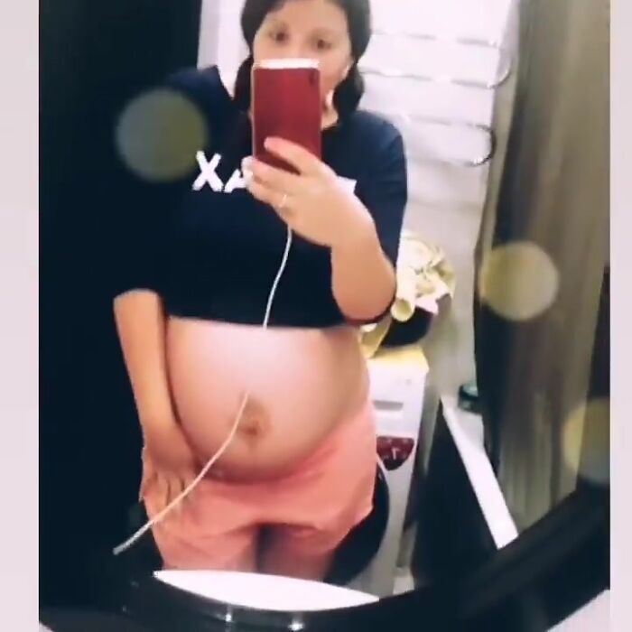 Нагуляла вторую доченьку