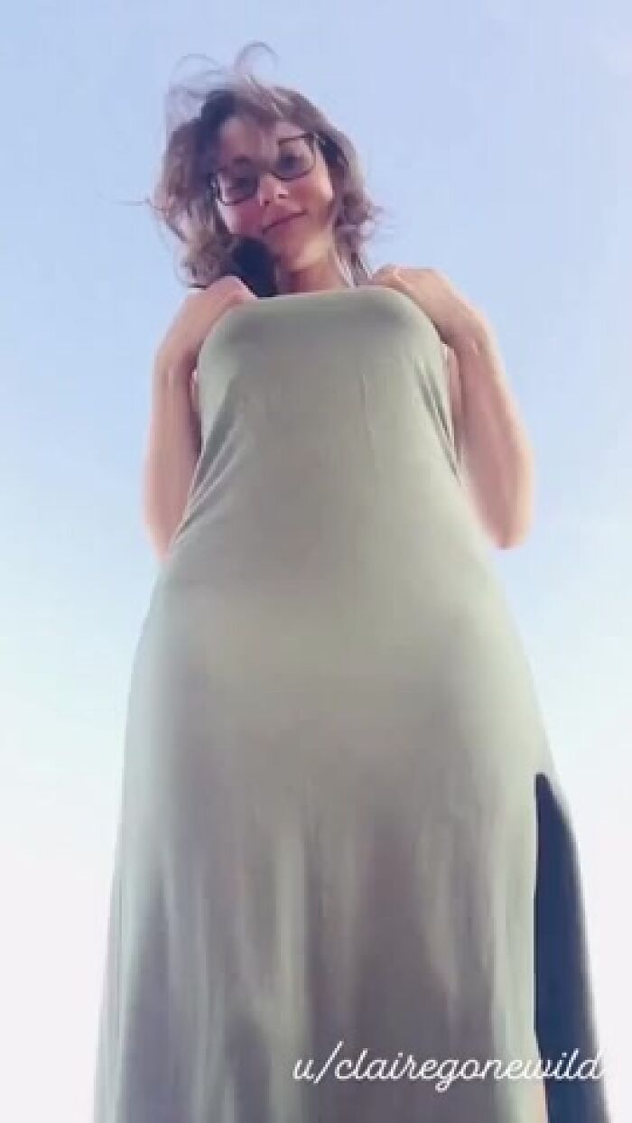 Язык сам тянется, да?