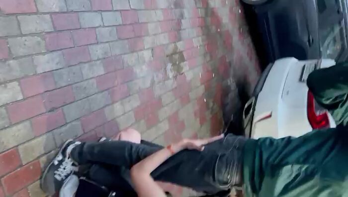 Руска шкура сосе хуй в білий день