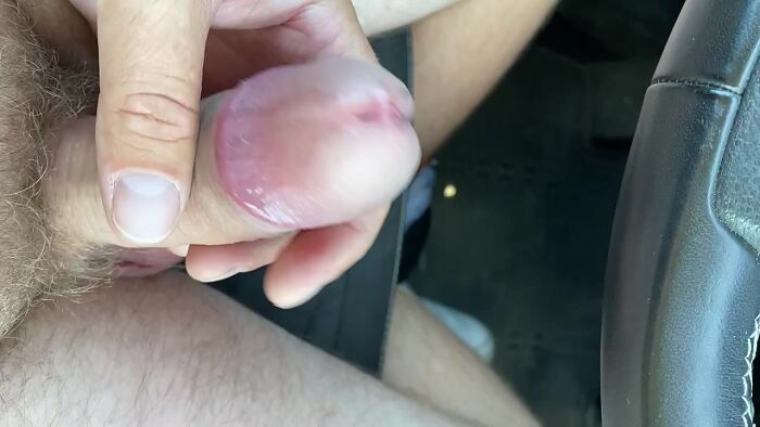 В машине очень хочется траха…