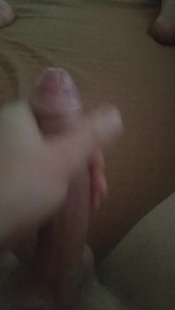 Дрочу на мохнатку )))