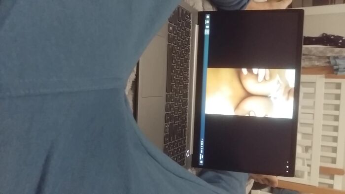 Дрочу для Helga99