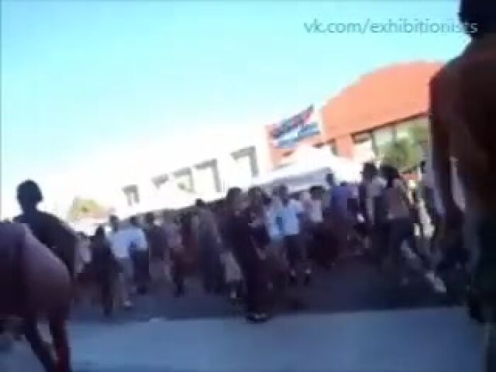 Мечтаю о таком удовольствии так публично дрочить