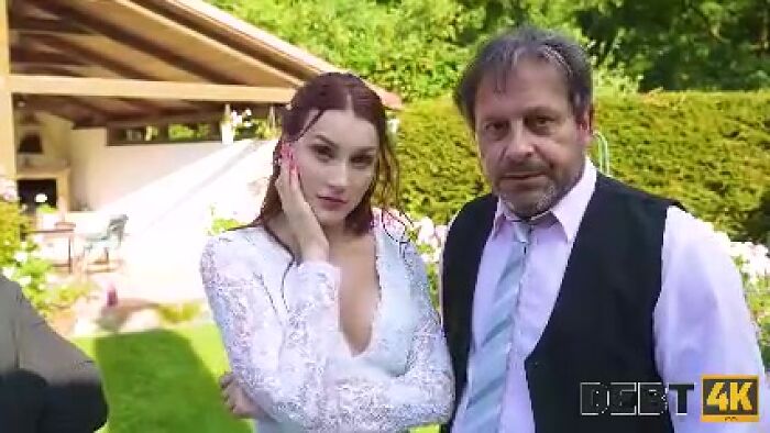 Невеста отрабатывает долги жениха