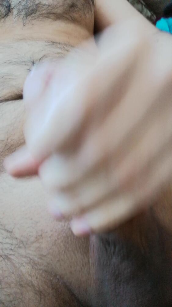 Мастурбирую