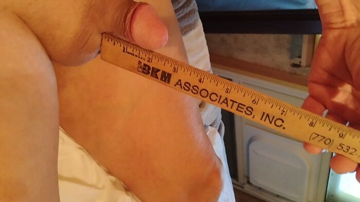 Measuring my pipi