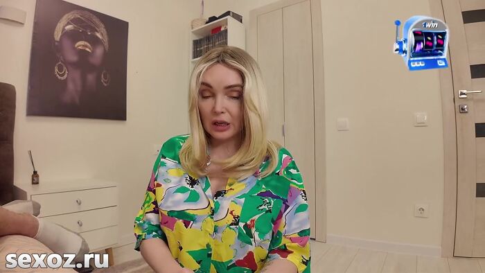 Молодие очень сильно любят взрослих