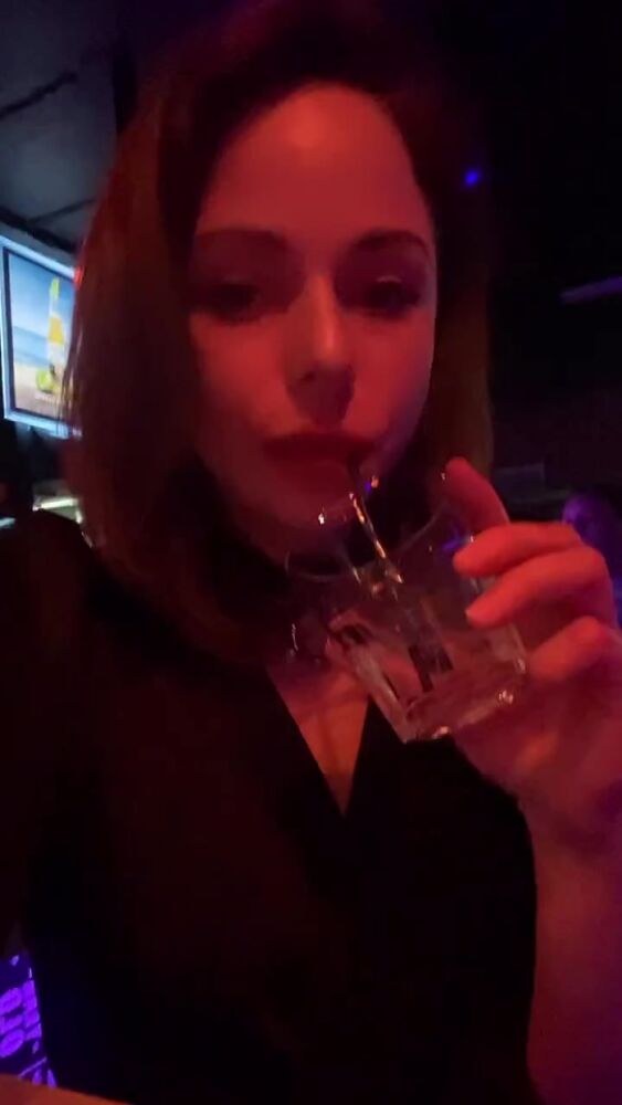 Как вам мой ошейник мальчики? У кого есть черный поводок