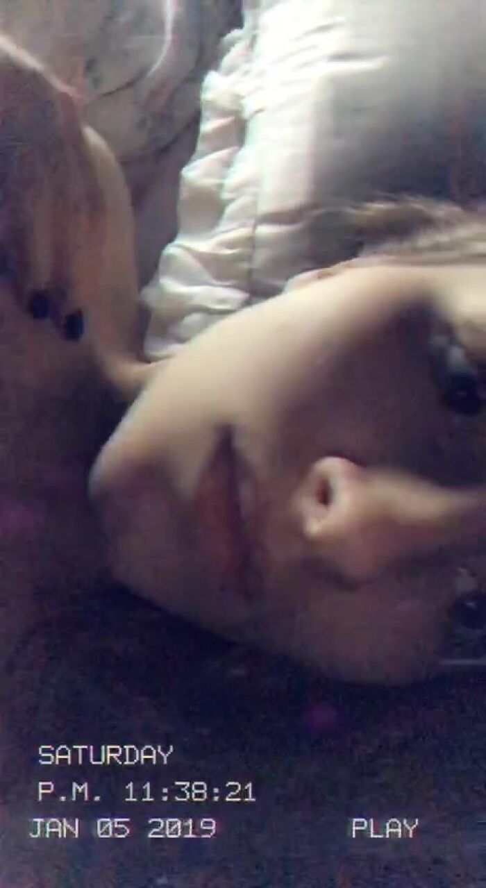 А вот и видео с кисой моего друга