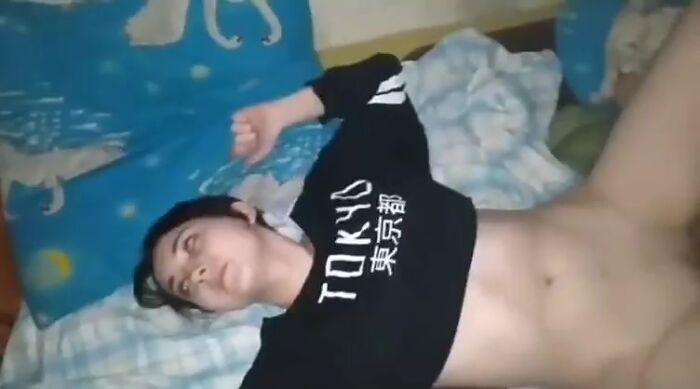 Трахнули любимую с другом